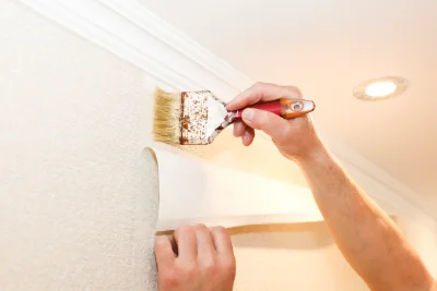 Pose de papier peint à Contré — revêtements muraux et toiles de verre